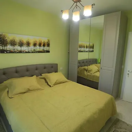 Διαμέρισμα Vip House Tushemisht Πόγραδετς