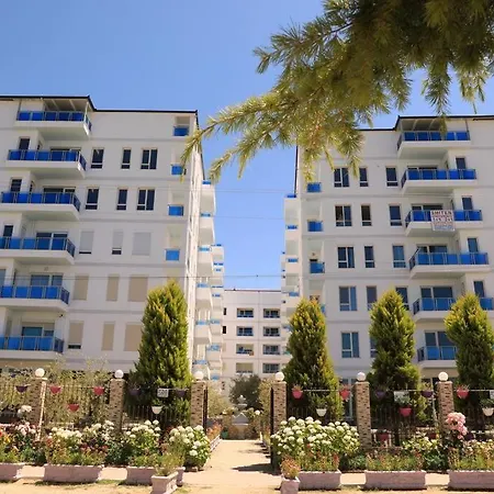 Vip House Tushemisht Διαμέρισμα