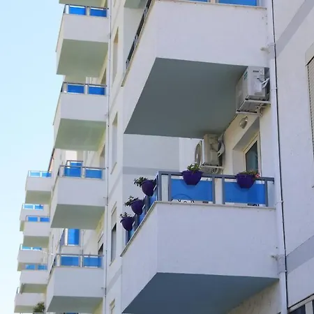 Διαμέρισμα Vip House Tushemisht Πόγραδετς