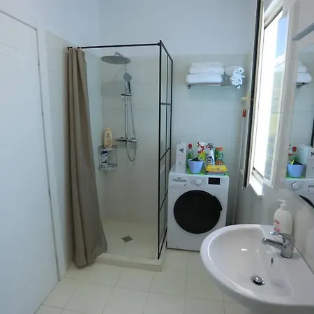 Vip House Tushemisht Διαμέρισμα Πόγραδετς